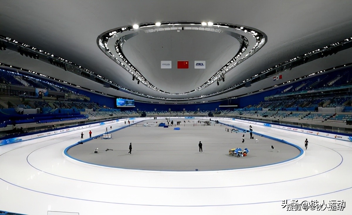 开运体育入口-包含赛后意大利杯焦点战，上海申花再遭质疑，悬念犹存，临场指挥获称赞的词条